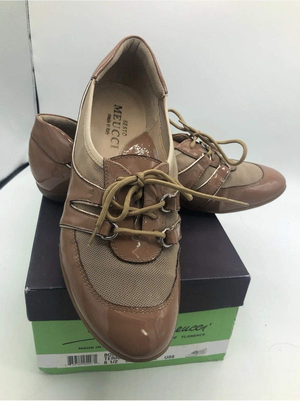 Sesto Meucci Tan Patent & Mesh Lace-Up Flats